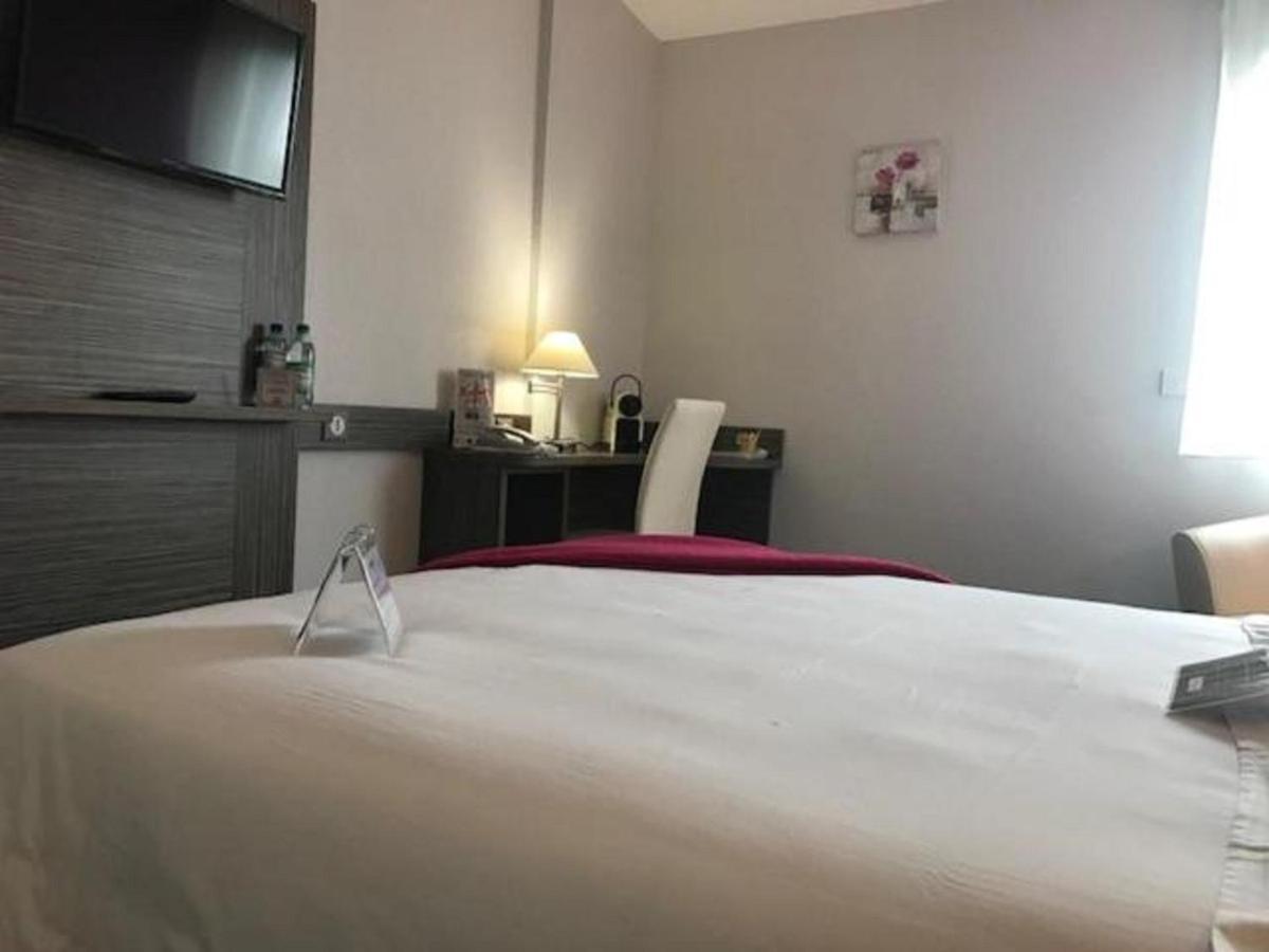 Kyriad Saint Chely D'apcher - Aire De La Lozere 3*