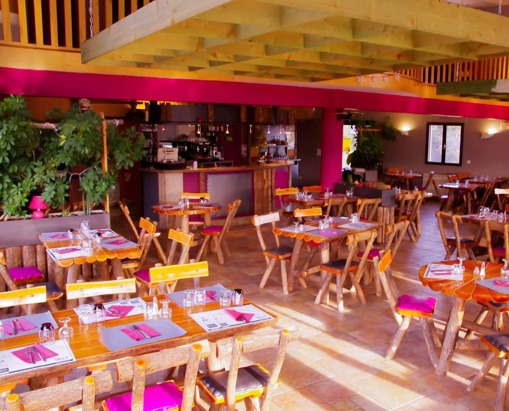 Kyriad Saint Chely D'apcher - Aire De La Lozere 3*